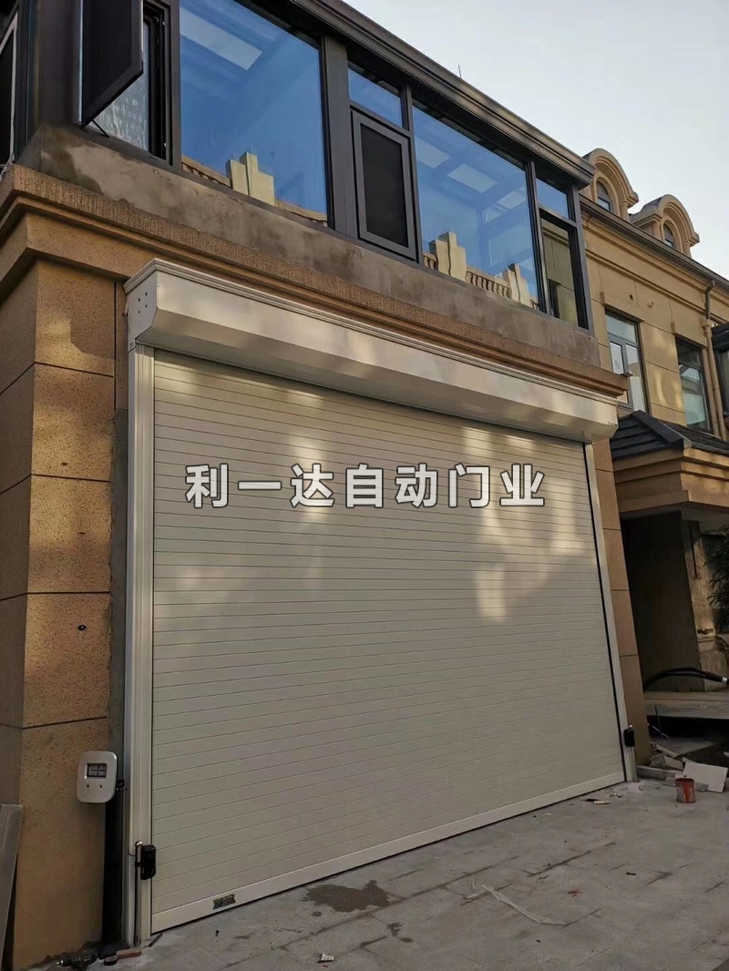 鋁合金電動(dòng)門