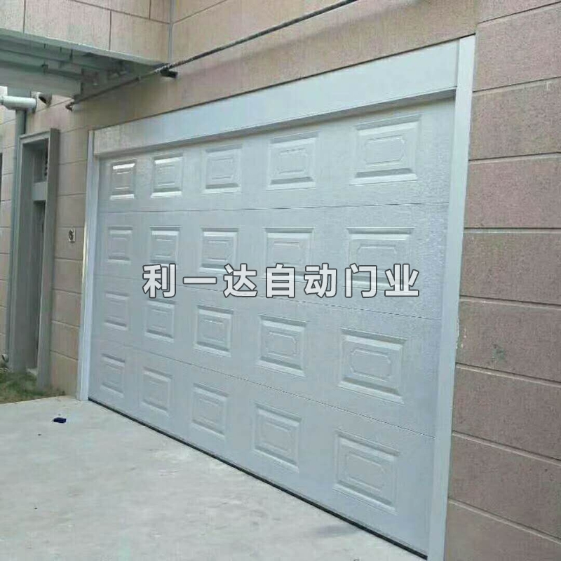 電動(dòng)翻板車(chē)庫(kù)門(mén)